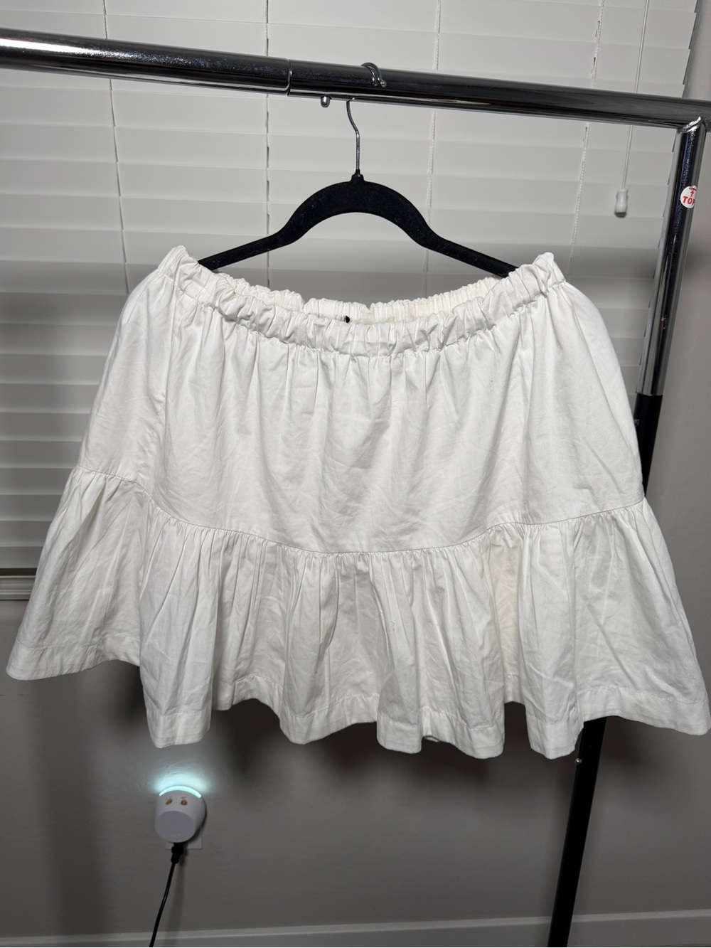 Abercrombie & Fitch White Tiered Skater Skirt